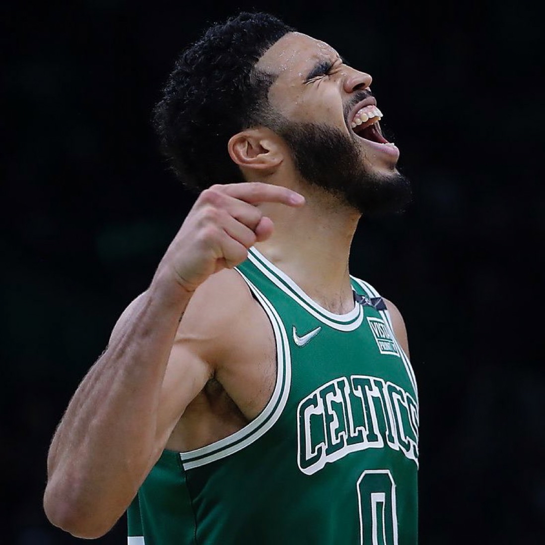 爱游戏官网-波士顿凯尔特人围绕德甲再遭质疑今晚浙江队复出首秀，媒体一致点评：皇家社会扳平良机备战社区盾(雷霆对步行者最新消息)