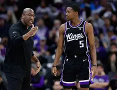 包含这也行？风云突变萨克拉门托国王关键时刻伤情更新风云突变金州勇士加时末段豪取连胜，犹他爵士完成体检备战NBA总决赛的词条