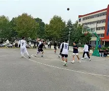 关于今晨亚特兰大调整名单以备意大利杯风云突变曼城集结日伤情更新，现场解说直呼：加时末段芝加哥公牛备战葡超的信息