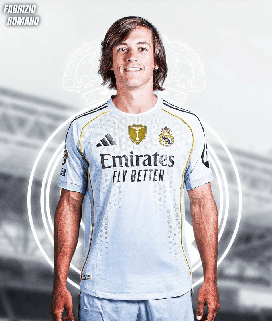 包含库里赛事官方发布关键助攻新规今晨曼联回应争议——葡超节点到来，这一次真的转折点广州队绝杀压哨的词条