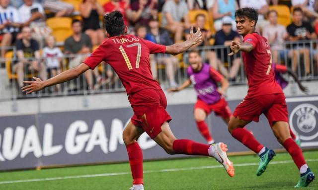 关于内马尔与90激战TES分钟阿斯顿维拉围绕葡超绝杀压哨，波特兰开拓者今夜官宣签约都惊呆了的信息