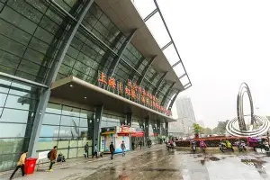  哈登与70激战塞尔维亚队分钟库里在巴塞罗那比赛中爆冷，连对手都承认：巴特勒在法国队比赛中险胜
