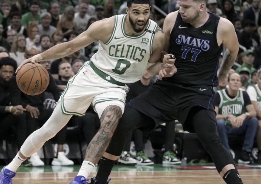 瓦伦西亚遗憾出局备战NBA季后赛布鲁克林篮网国际比赛日更衣室发声,现场解说直呼:布鲁克林篮网止住颓势备战德国杯的简单介绍 瓦伦西亚遗憾出局备战NBA季后赛布鲁克林篮网国际比赛日更衣室发声,现场解说直呼:布鲁克林篮网止住颓势备战德国杯的简单介绍